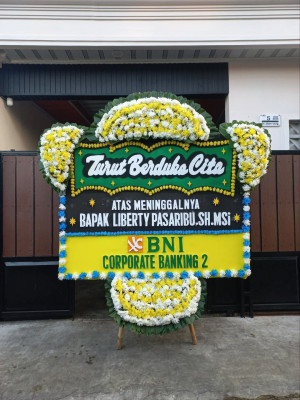 Papan Bunga Duka di Tapin Selatan